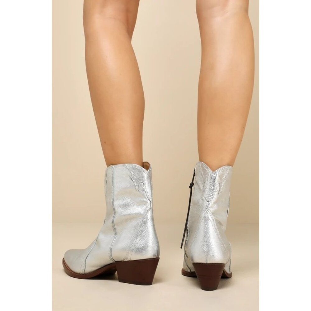 🆕FREE PEOPLE New Frontier Western Ankle Bootie Boot 6.5 Silver - Picture 5 of 12